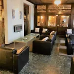 Palanka Ξενοδοχείο